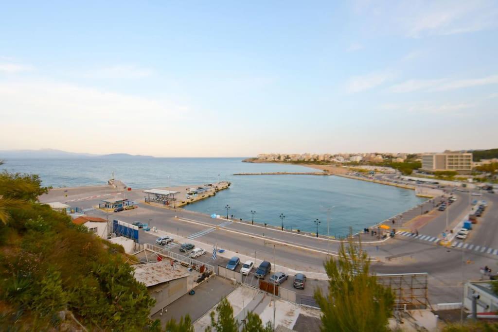 Апартаменти Sevasti Rafina Екстер'єр фото